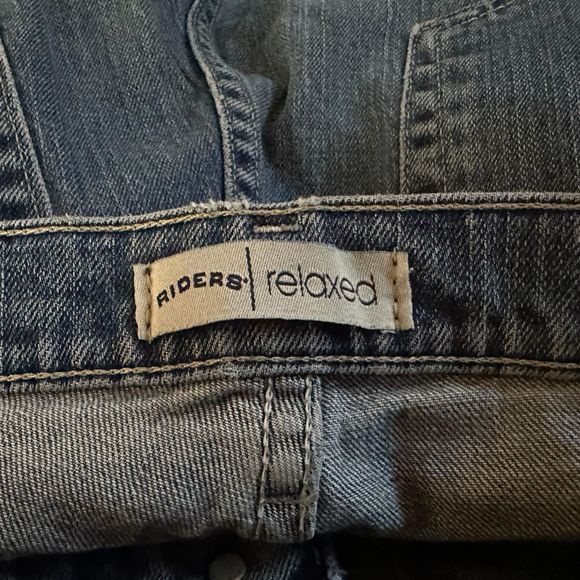 Riders Relaxed Fit Women's Boot Cut Jeans, Size 10P, Pre-owned - Picture 4 of 6